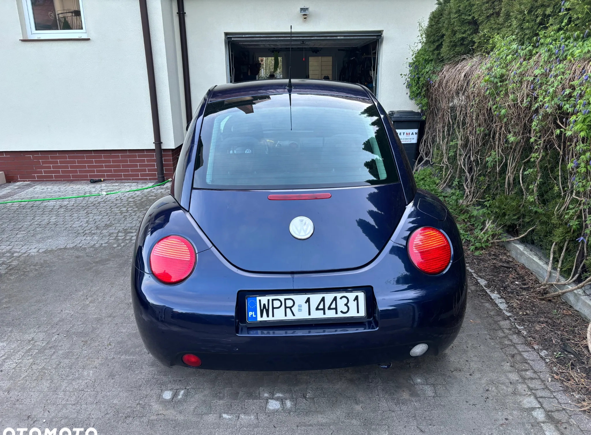 Volkswagen New Beetle cena 7200 przebieg: 181700, rok produkcji 1999 z Brwinów małe 67